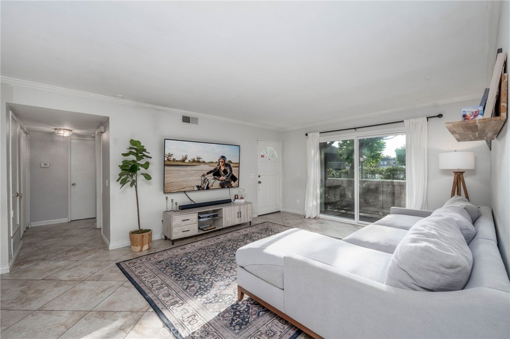 10490 E Briar Oaks Drive B