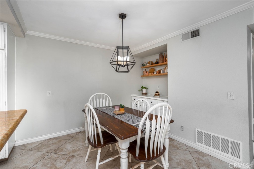 10490 E Briar Oaks Drive B