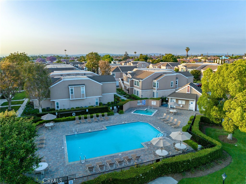 10490 E Briar Oaks Drive B