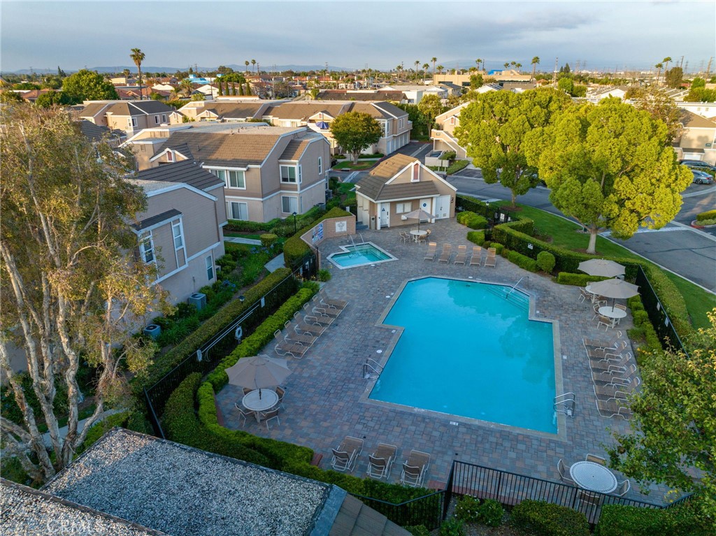 10490 E Briar Oaks Drive B