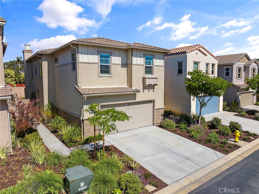 2057 White Alder Lane