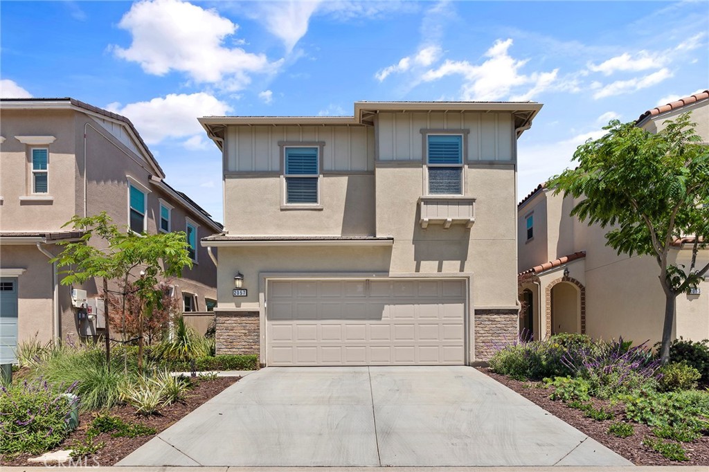 2057 White Alder Lane