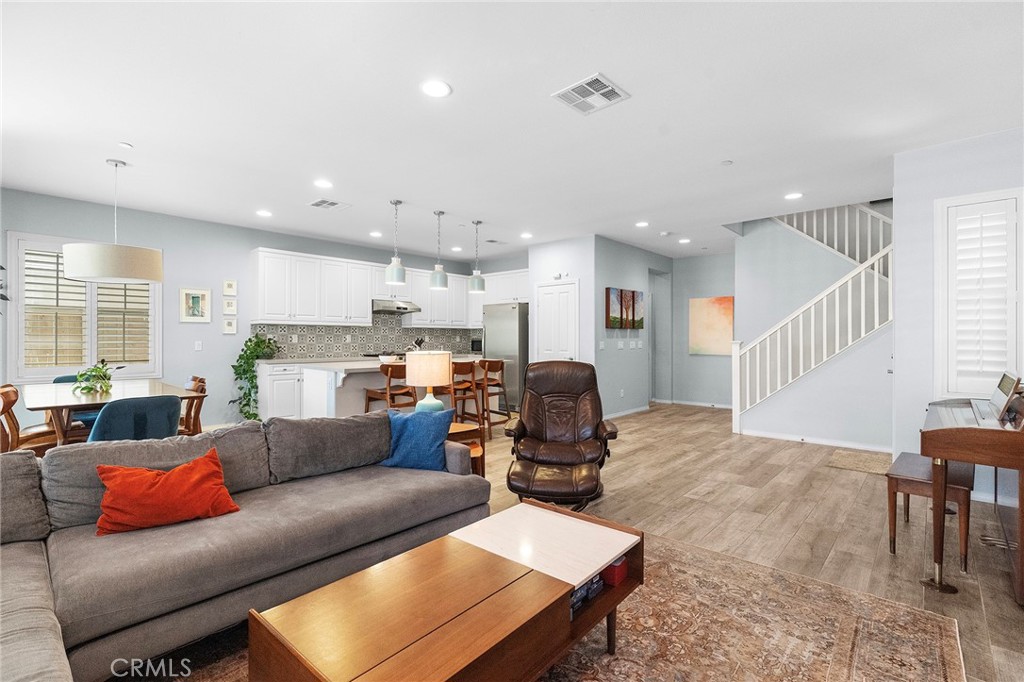 2057 White Alder Lane