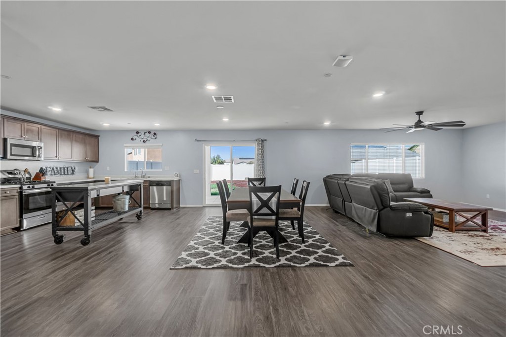 29432 Wyatt Earp Way