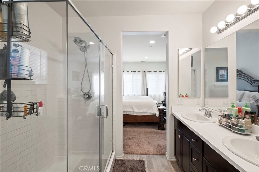 30121 Meadow Oaks Street