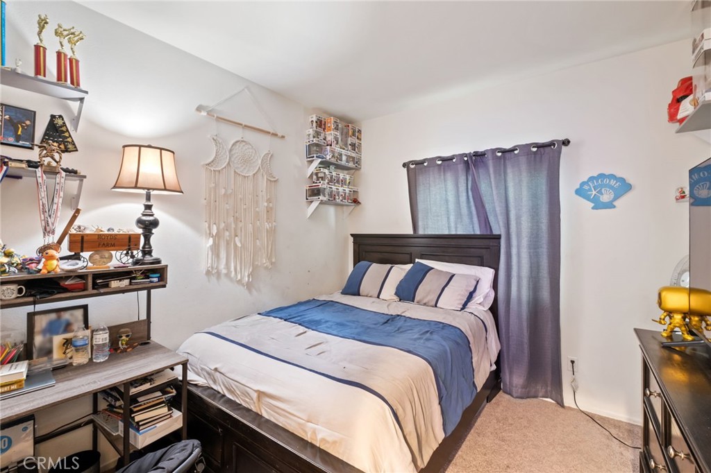 30121 Meadow Oaks Street