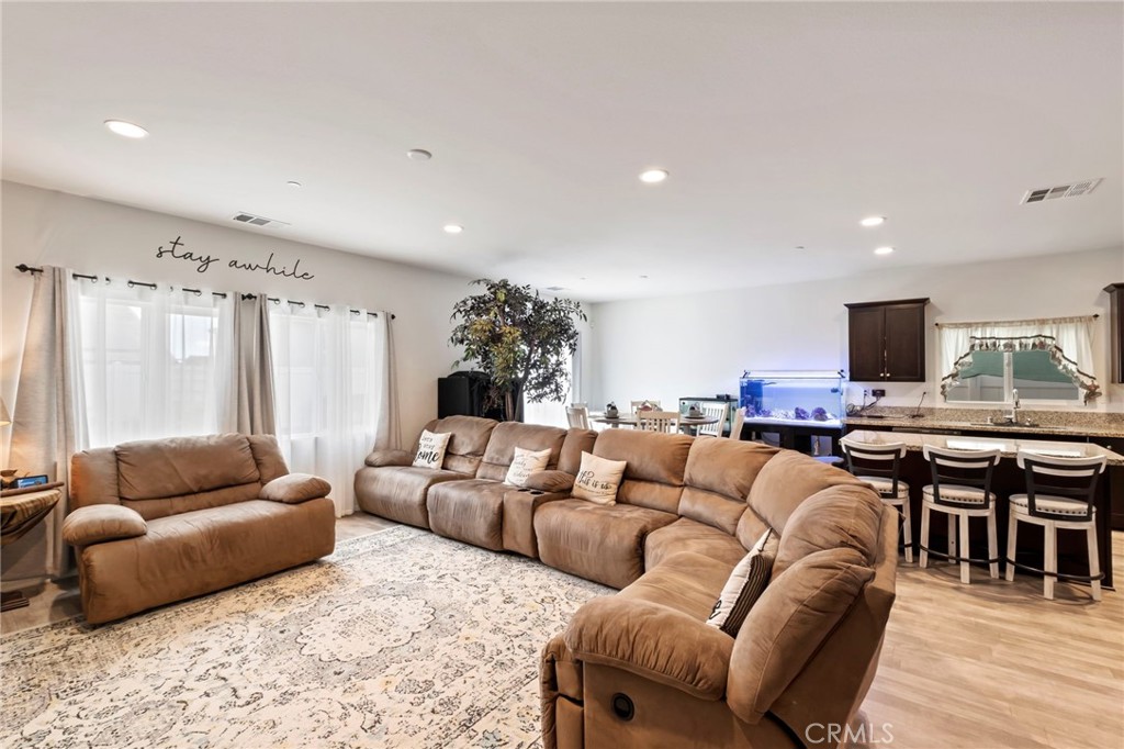 30121 Meadow Oaks Street