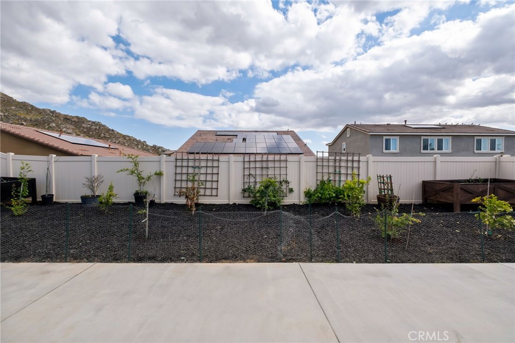 30121 Meadow Oaks Street