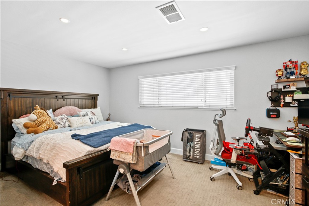 2226 S Magnolia Avenue