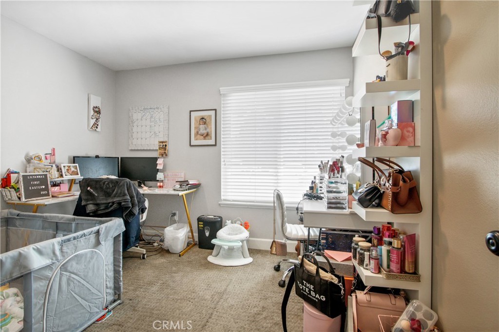 2226 S Magnolia Avenue