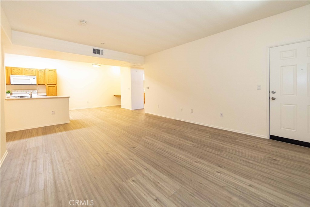 41410 Juniper St 2112