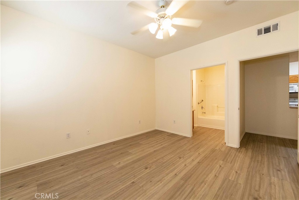 41410 Juniper St 2112