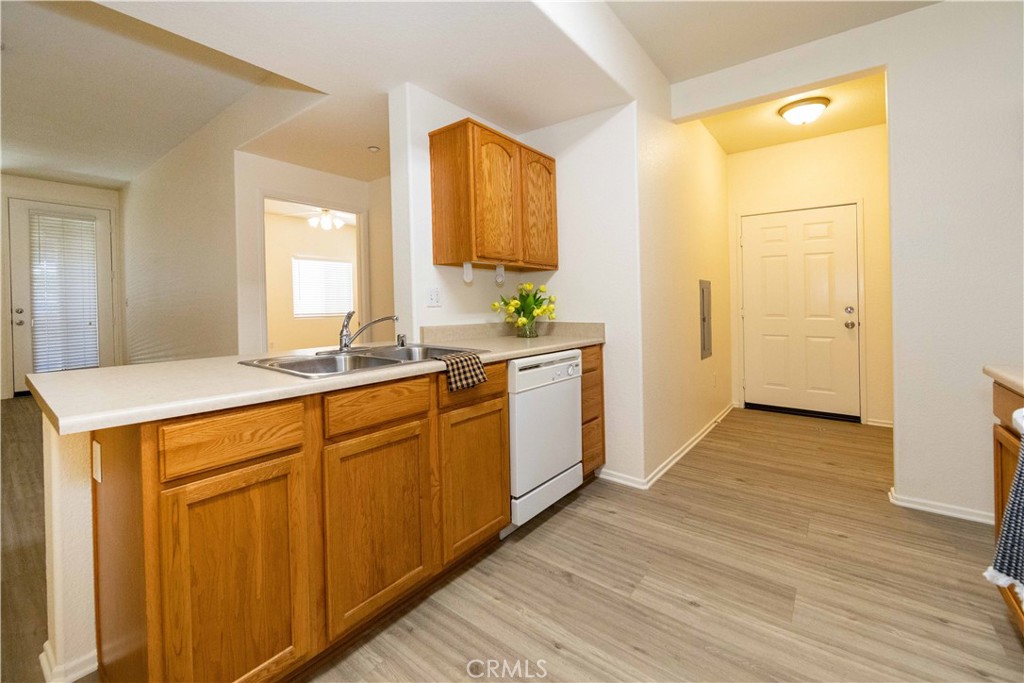 41410 Juniper St 2112