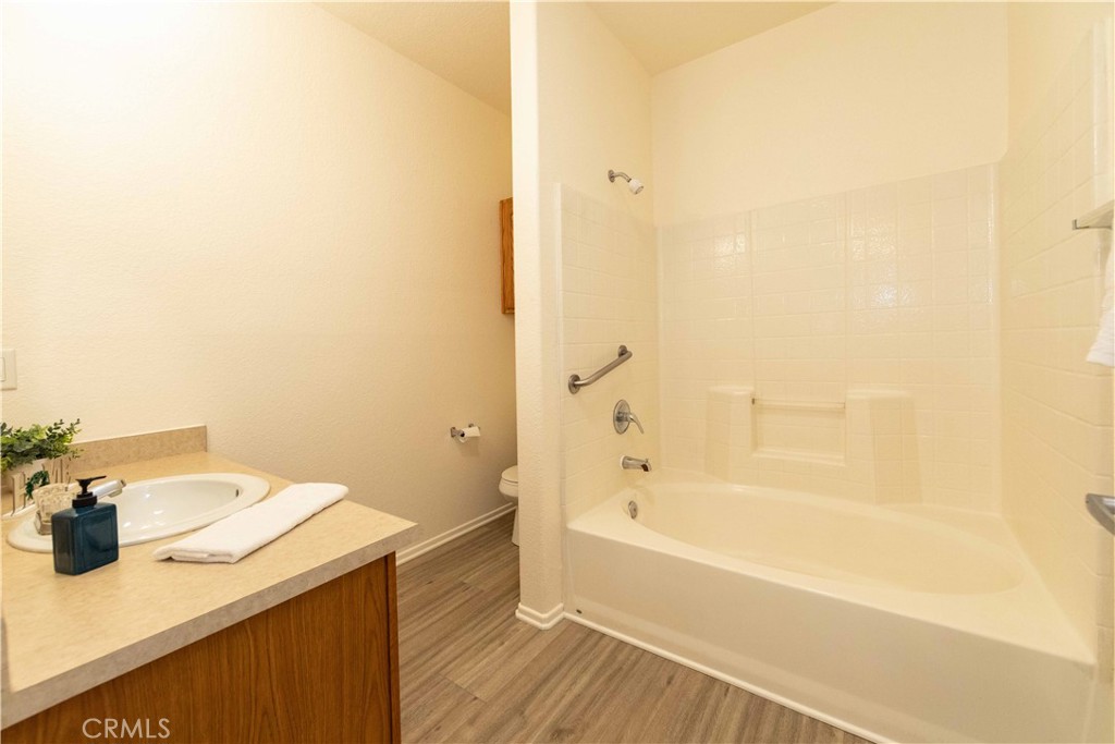 41410 Juniper St 2112