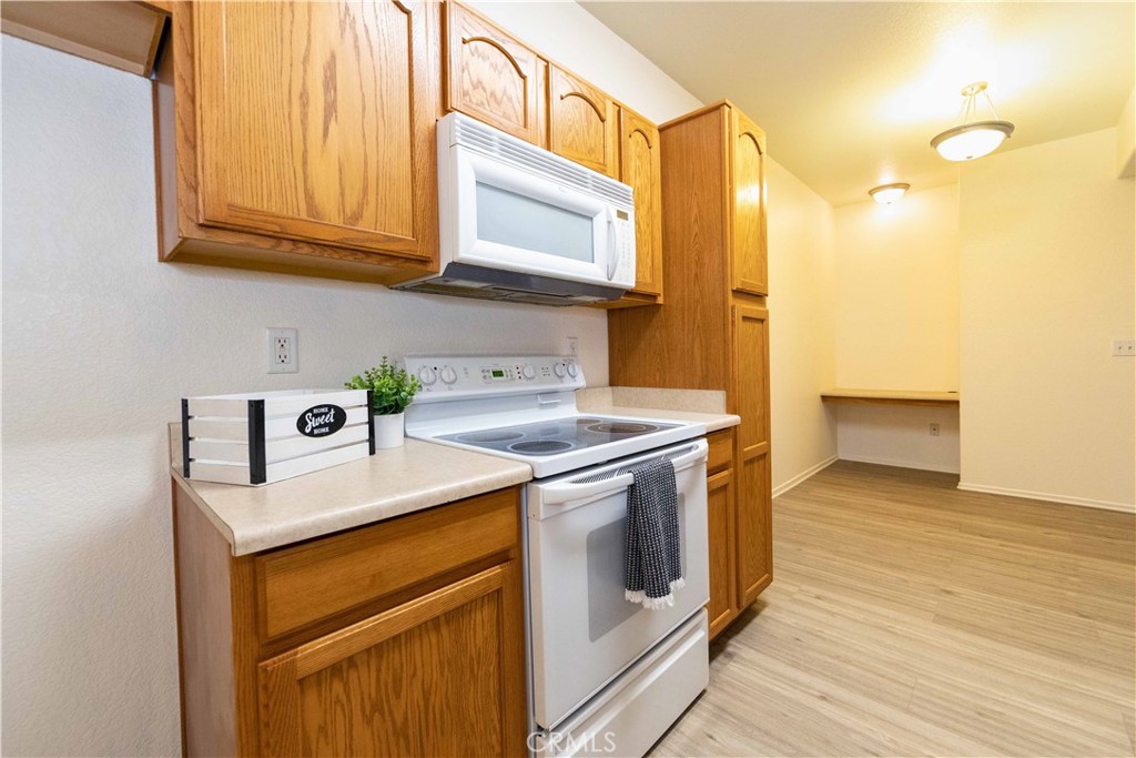 41410 Juniper St 2112