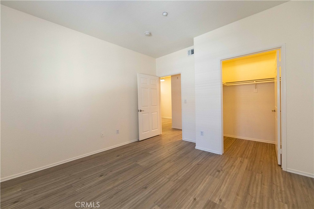 41410 Juniper St 2112