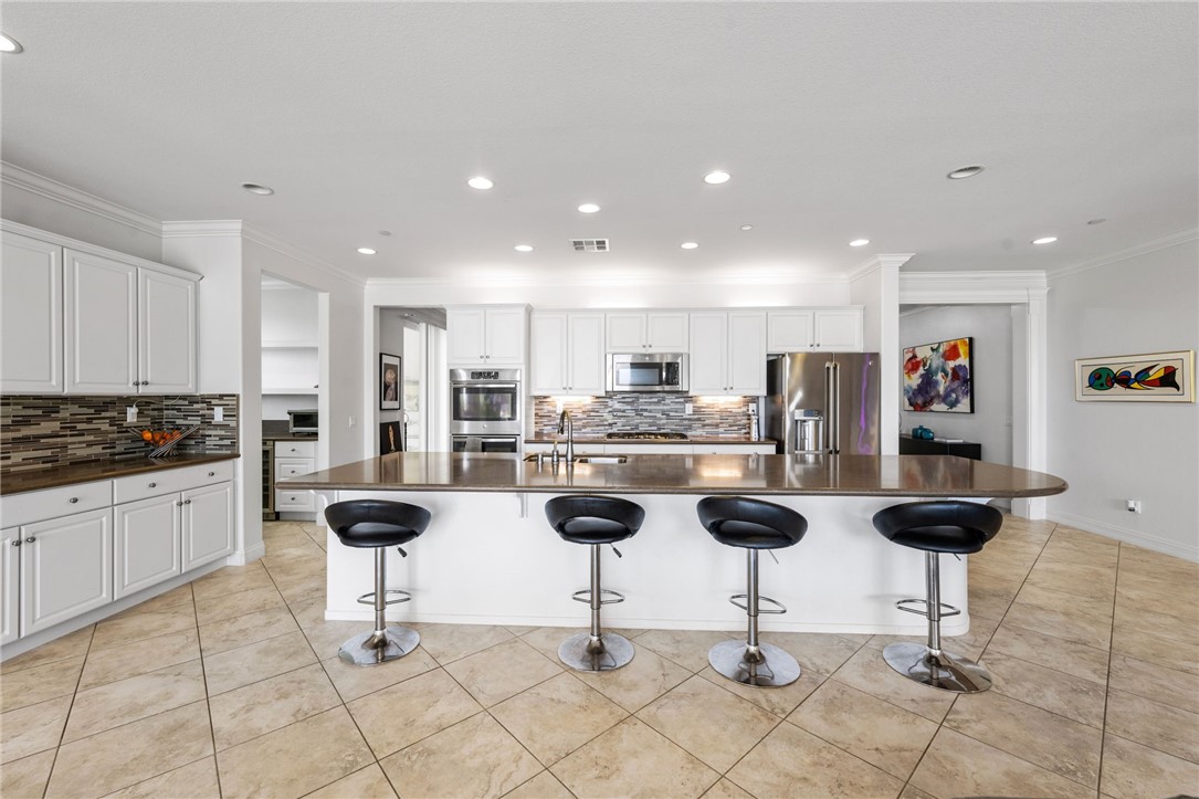 25728 Buffalo Circle