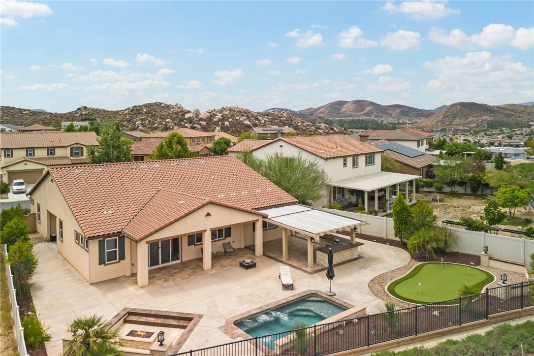 25728 Buffalo Circle