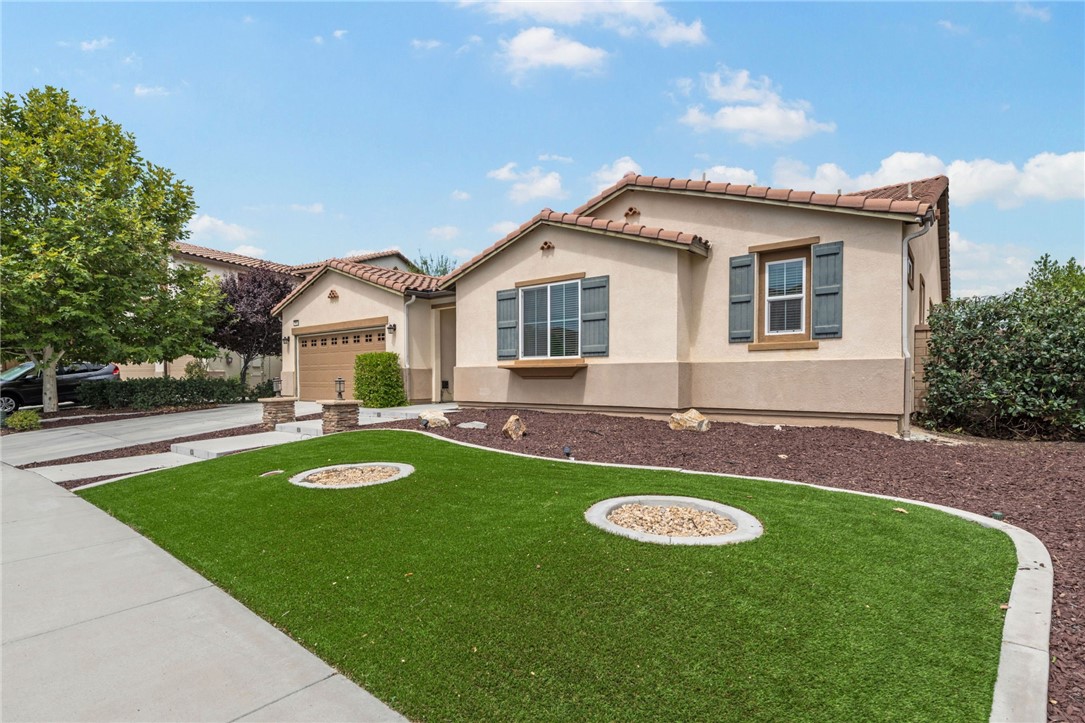 25728 Buffalo Circle