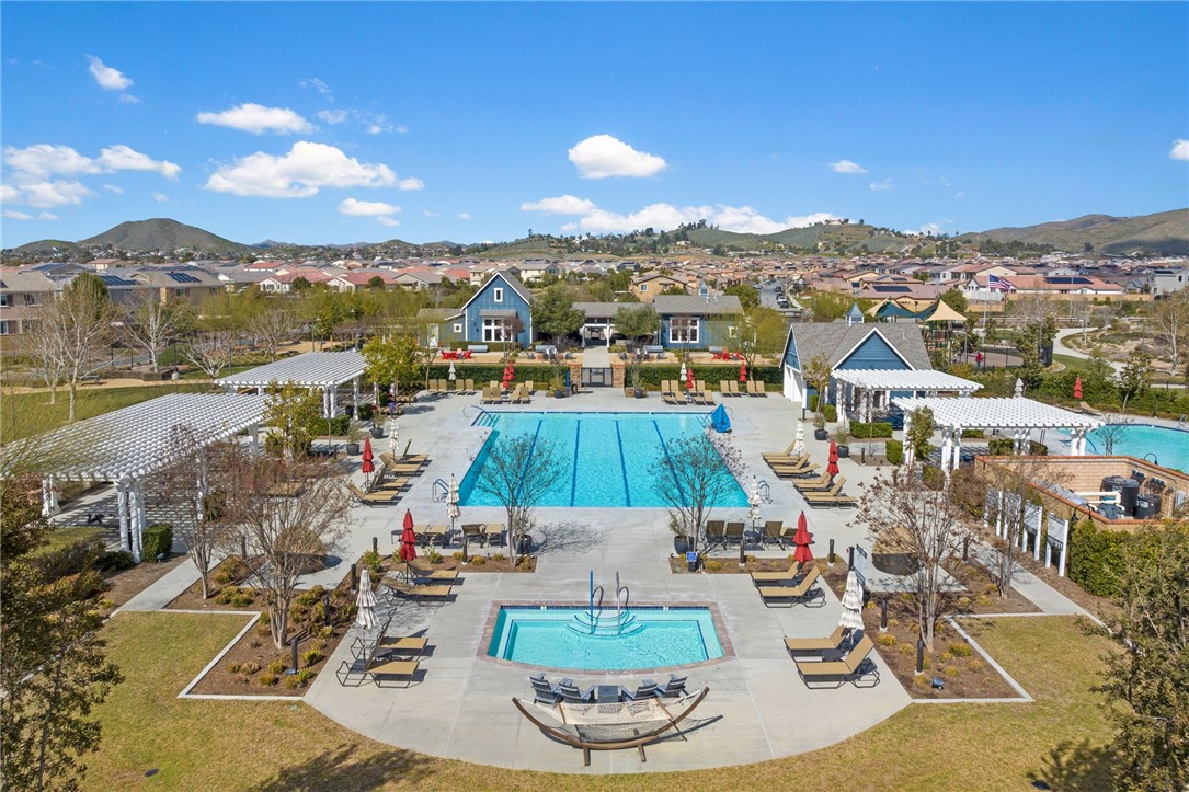 25728 Buffalo Circle