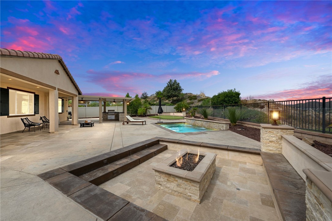 25728 Buffalo Circle