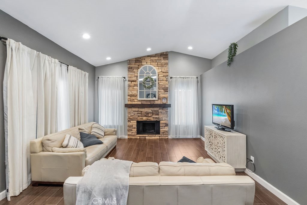 25199 El Greco Drive