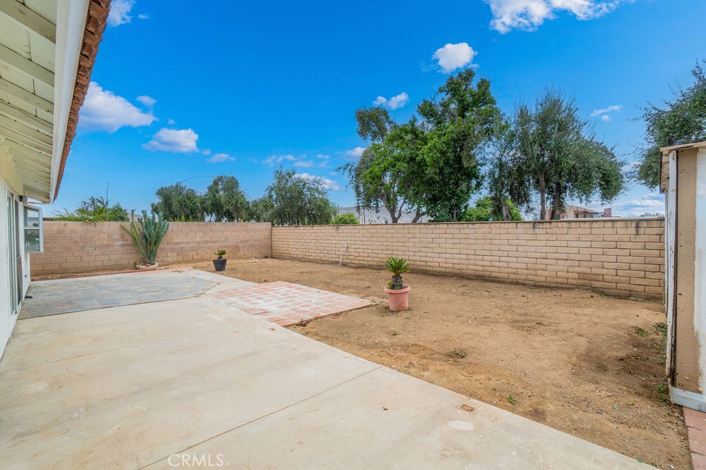 25199 El Greco Drive