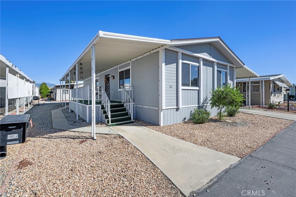 1525 W Oakland Avenue 52