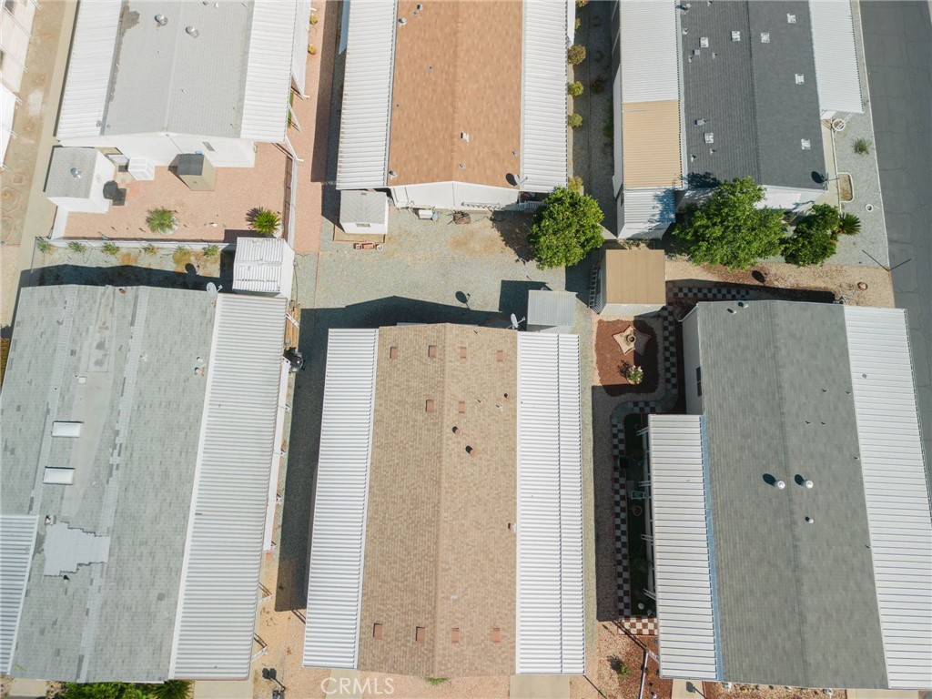 1525 W Oakland Avenue 52