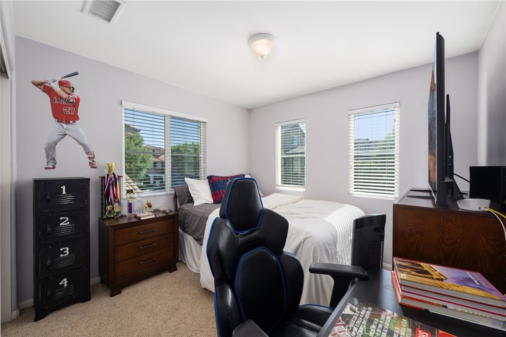 40014 Somerville Lane