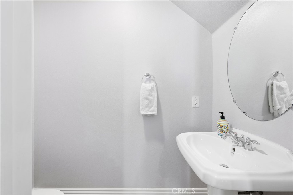 40014 Somerville Lane