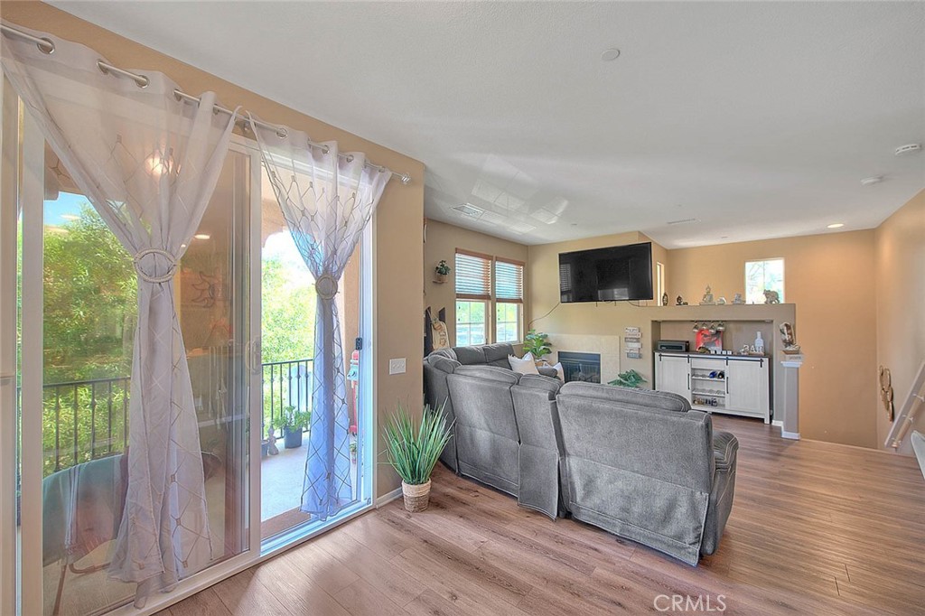 1625 Perennial Court