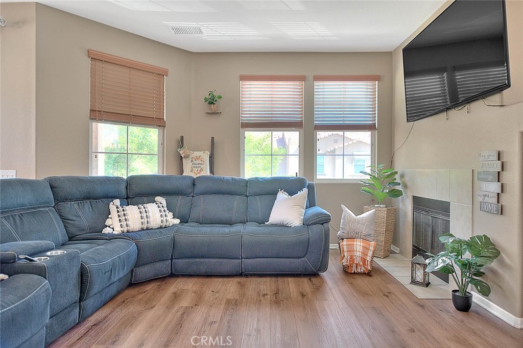 1625 Perennial Court