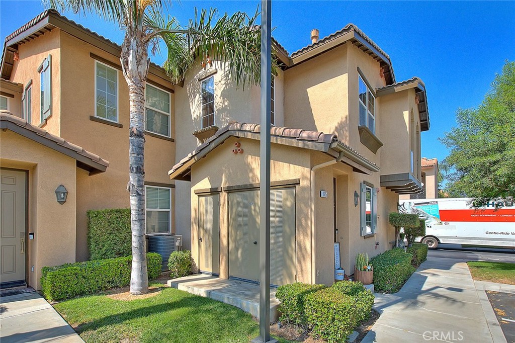 1625 Perennial Court