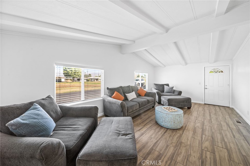 601 N Kirby Street 529