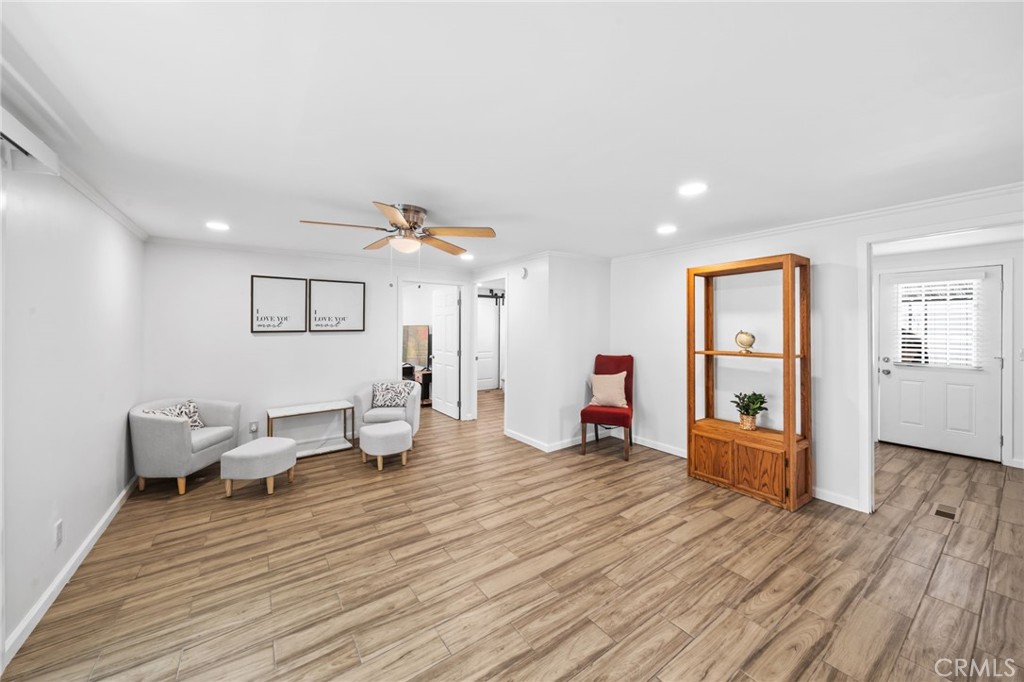 601 N Kirby Street 529