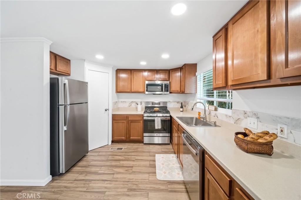 601 N Kirby Street 529