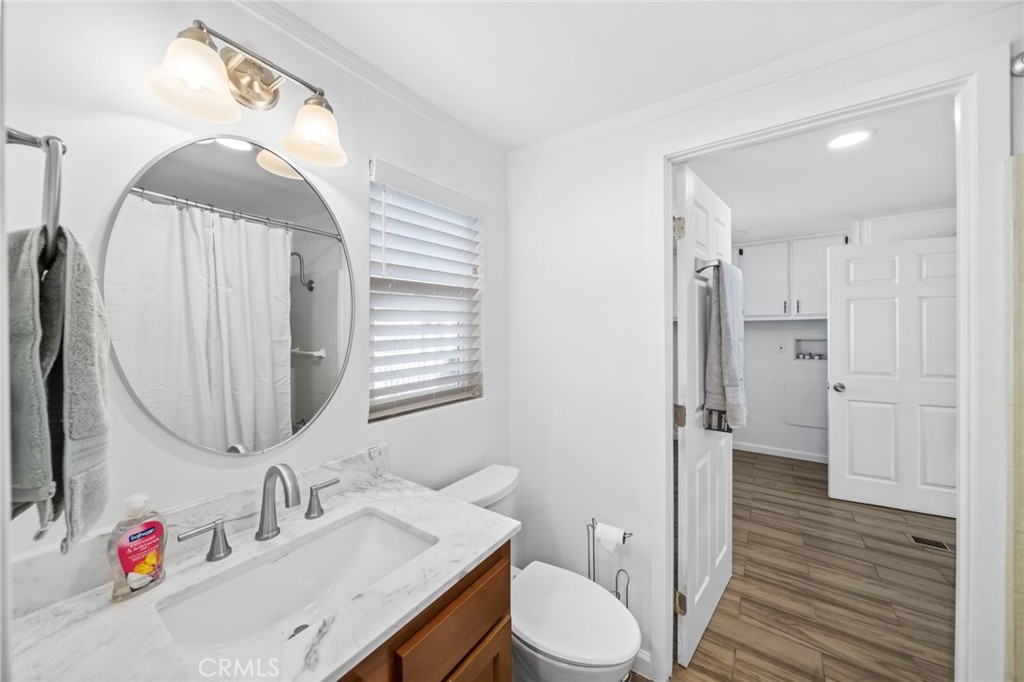 601 N Kirby Street 529