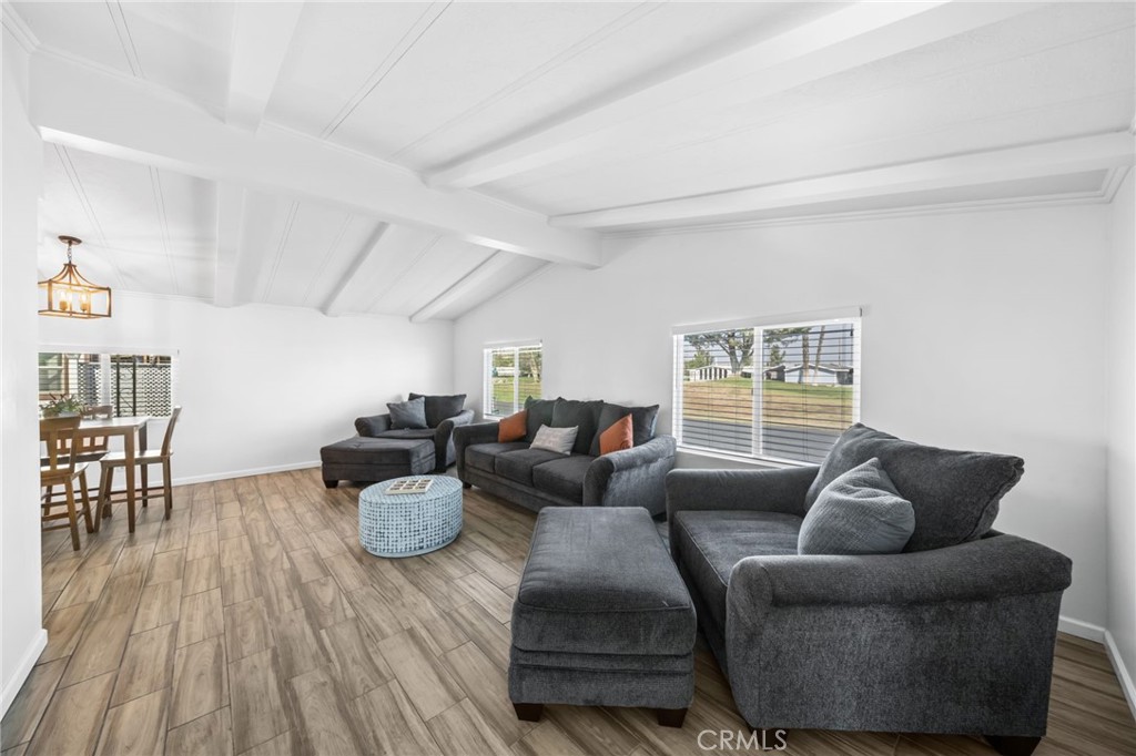 601 N Kirby Street 529