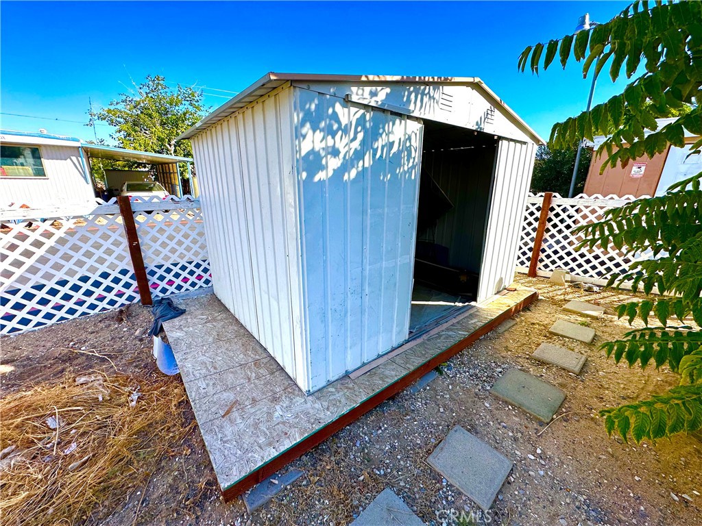 6426 Valley View St 9