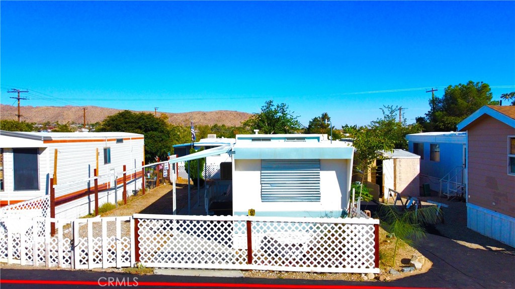 6426 Valley View St 9