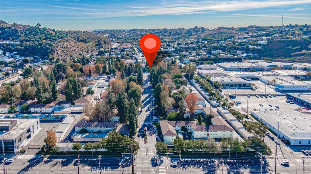 5880 Bowcroft Street 2