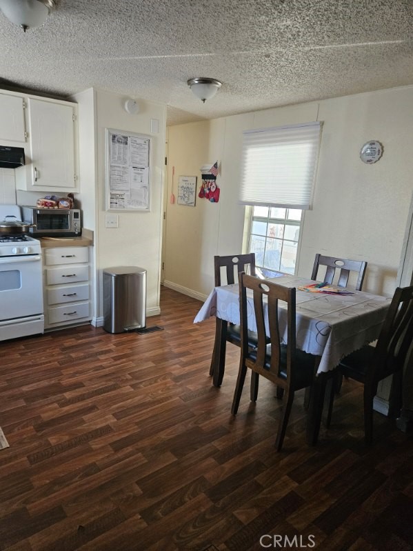 1150 N Kirby Street 85