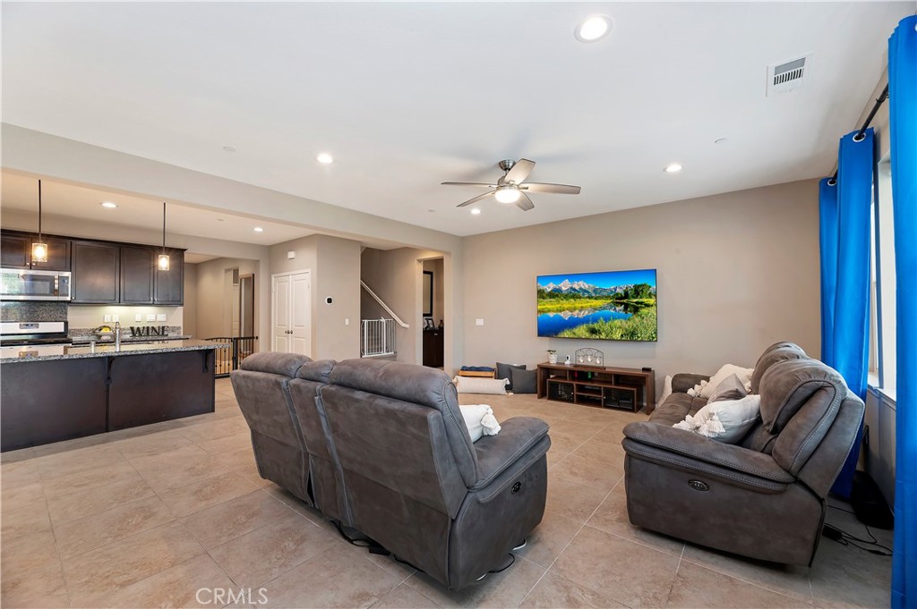 27807 Paddleboat Court