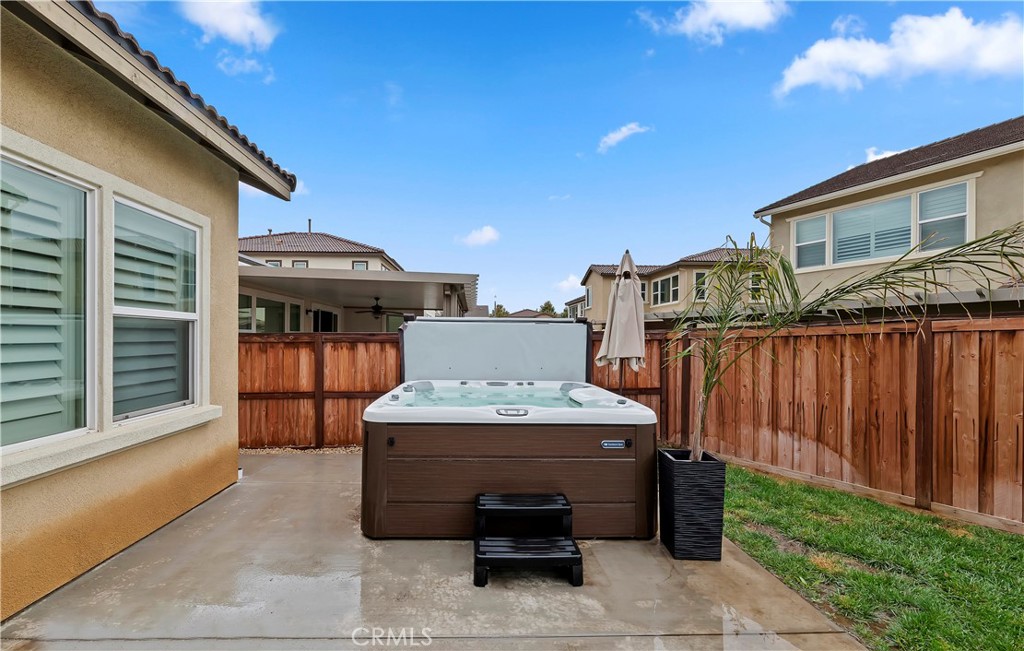 27807 Paddleboat Court