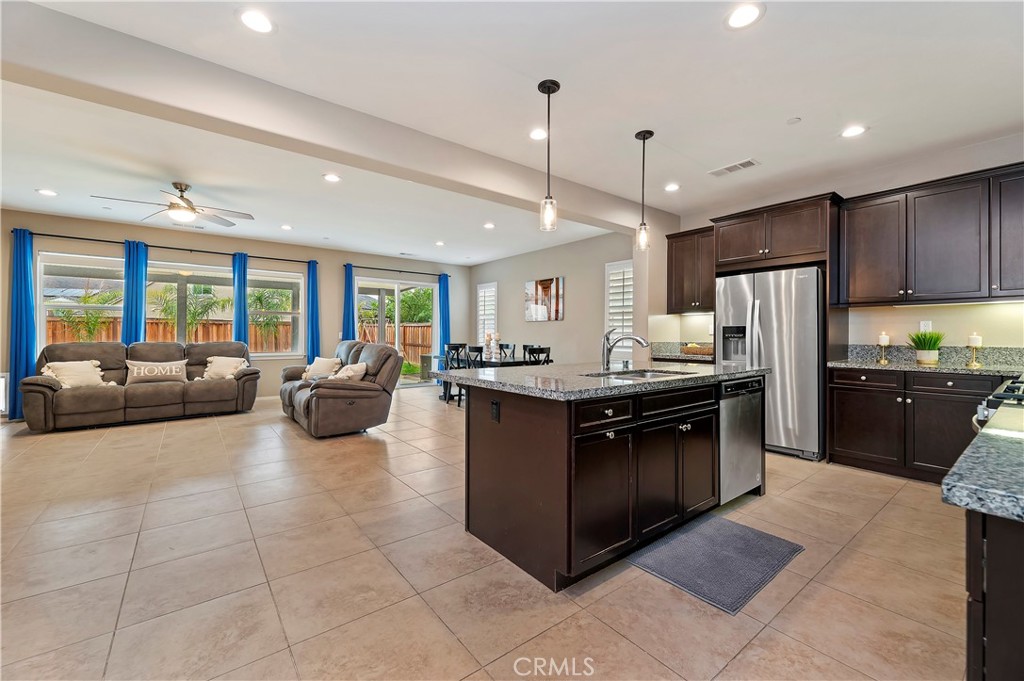 27807 Paddleboat Court