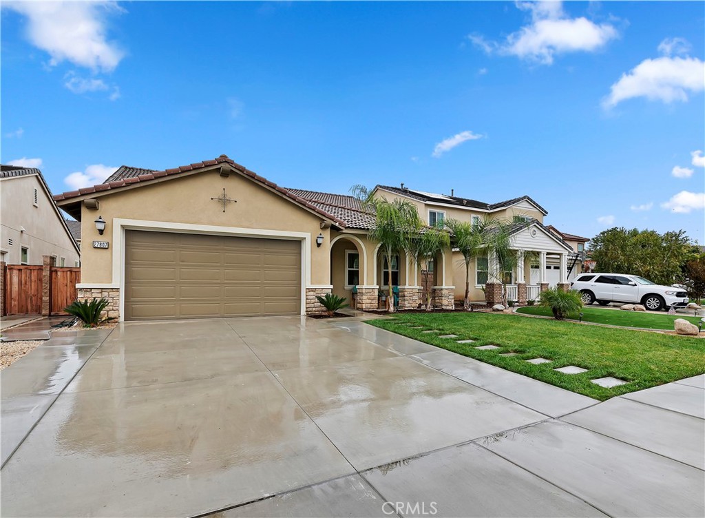 27807 Paddleboat Court