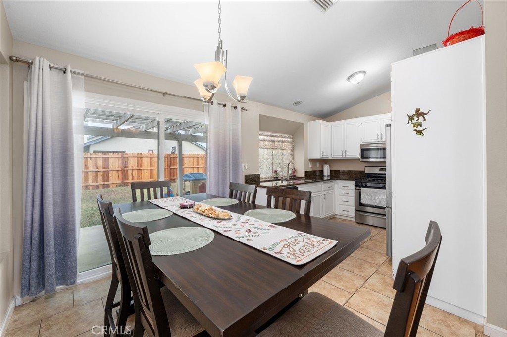 2490 Cavalcade Court