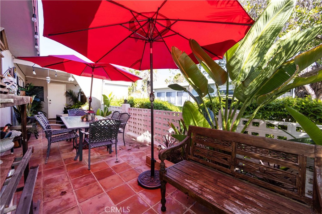 3747 Vista Campana S 36