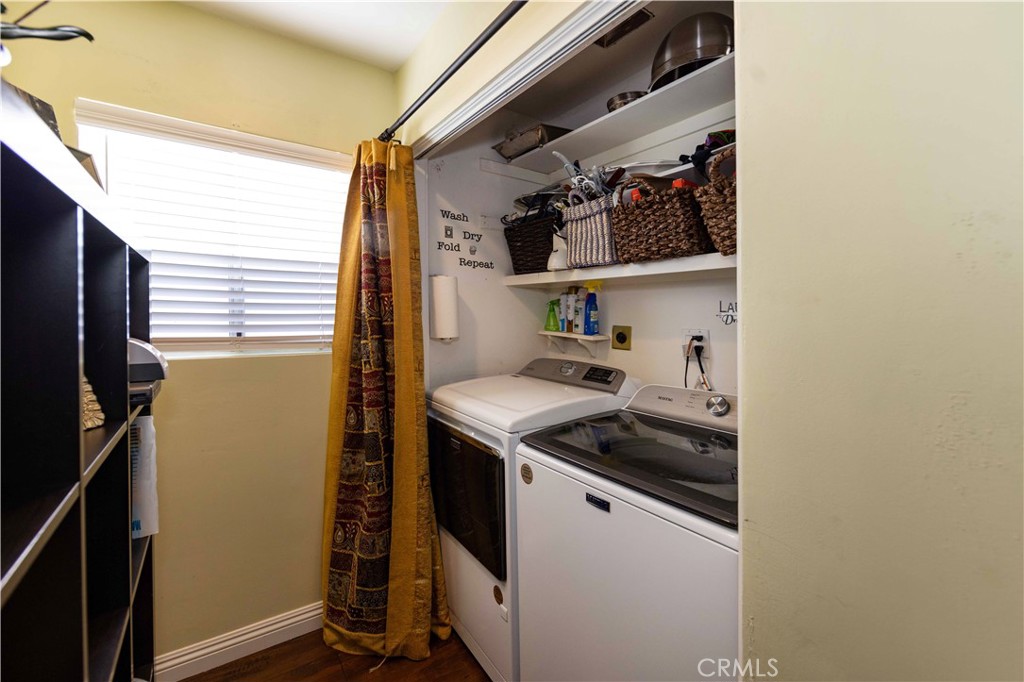 3747 Vista Campana S 36